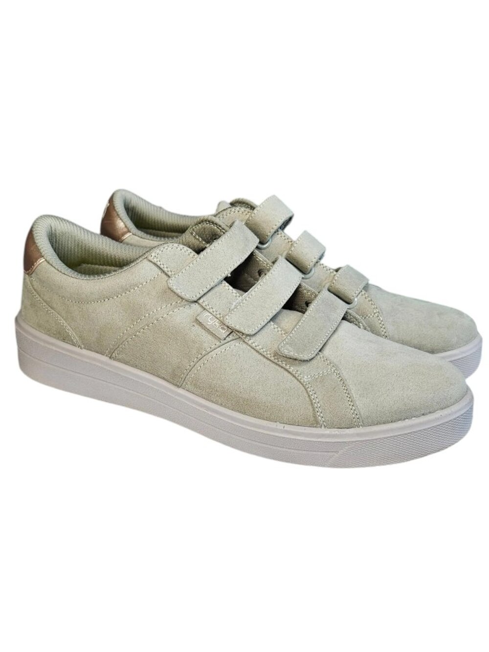 Ryka Women's Viv Classic 2 Sneakers Abbey Green 9.5M Athleisure Comfort Walking